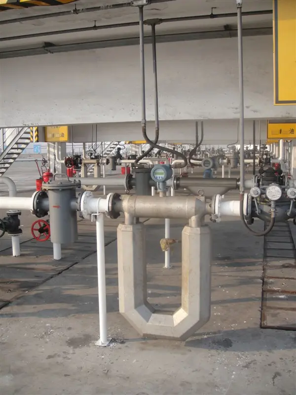 استفاده از فلومتر کوریولیس در صنعت به سبب دقت بسیار بالای آن